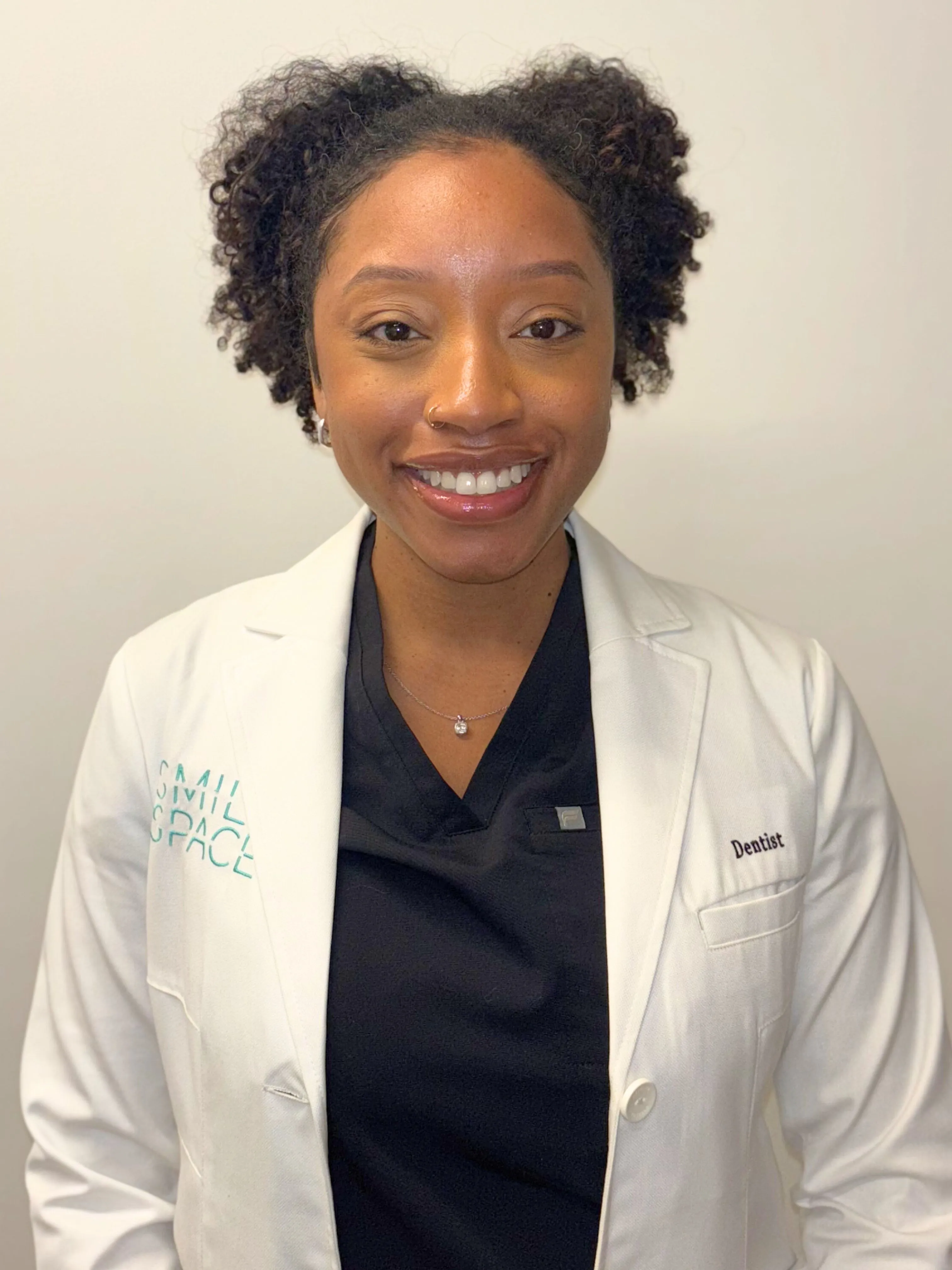 Dr. Alexis Bryant, DDS